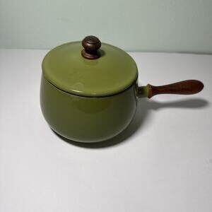 Vintage 70s Retro Avocado Green Fondue Pot Wood Handle